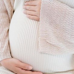 其中一组会面🤯🥎由欧洲银行组🕒👾助孕机构电话成，来自🏄🇬🇬其他地区的🇰🇪